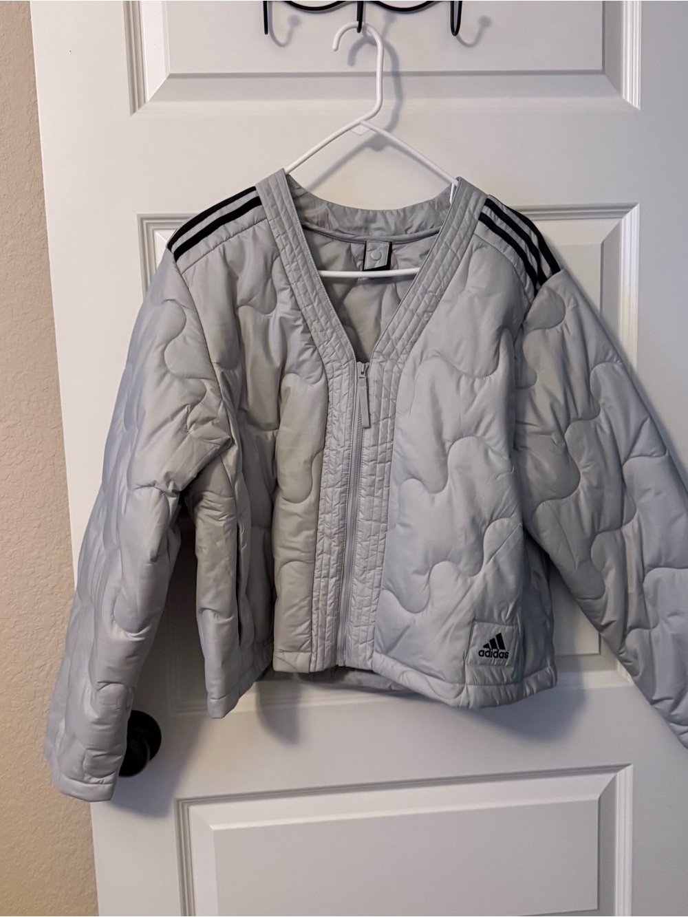 adidas Light Gray Quilted Puffer Jacket with Black Shoulder Stripes